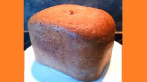 Гречневый хлеб в хлебопечке Гречаний хліб у хлібопічці. Фото