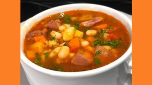 Суп из фасоли в электродуховке Суп із квасолі в електродуховці. Фото