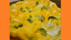 Омлет із броколі та сочевицею в духовці. Фото