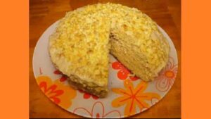 Запіканка з фаршем у мультиварці. Фото