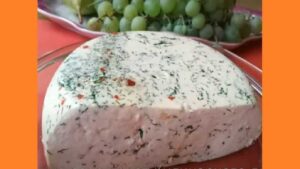 Бринза з молока в домашніх умовах. Фото