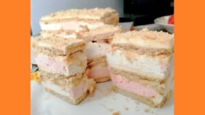 Торт із зефіру та печива. Фото