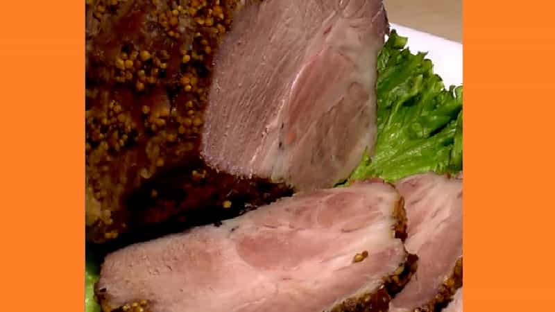 Буженина из свинины в духовке. Фото