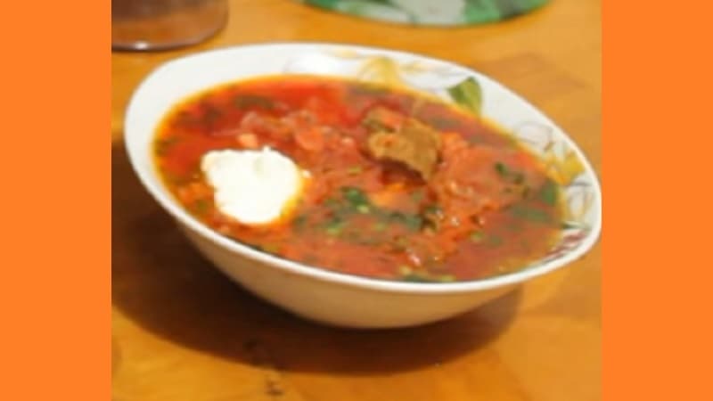 Борщ с мясом в мультиварке. Фото