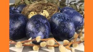 Сині яйця на Великдень. Фото