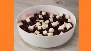 Салат з буряка та сиру. Фото