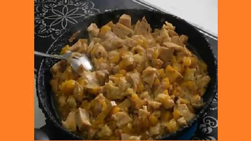 Смажене яловиче вим'я на сковороді. Фото