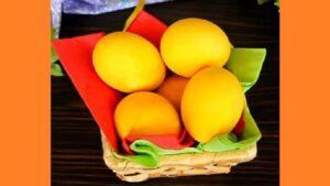 Желтые яйца на Пасху. Фото