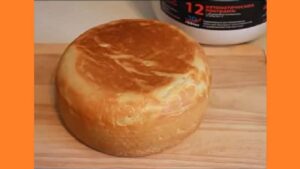 Хлеб в мультиварке на дрожжах Хліб у мультиварці на дріжджах. Фото