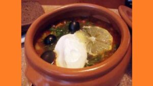 Солянка в аэрогриле в горшочке Солянка в аерогрилі в горщику. Фото