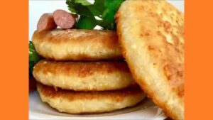 Сырные лепешки на кефире на сковороде Сырные лепешки на кефире. Фото