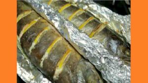 Горбуша в фольге в духовке целиком Горбуша у фользі в духовці цілком. Фото