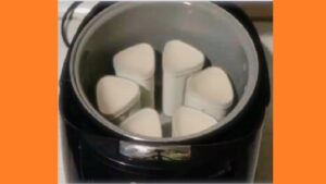 Йогурт у мультиварці без закваски Йогурт у мультиварці без закваски. Фото