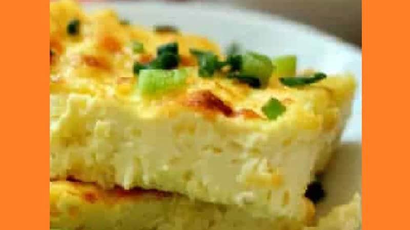 Омлет в хлебопечке с сыром. Фото