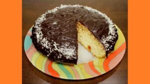 Пиріг з варенням у мультиварці Пиріг з варенням у мультиварці. Фото