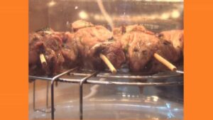 Шашлик з яловичини в аерогрилі. Фото