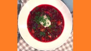 Холодный борщ без варки. Фото