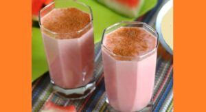 Коктейль из молока и сока Коктейль из молока и сока. Фото