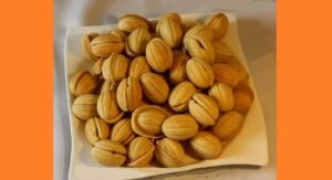 Печенье с начинкой в вафельнице. Фото