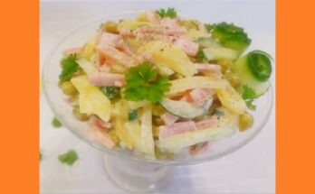 Салат с картофелем и свежими огурцами. Фото